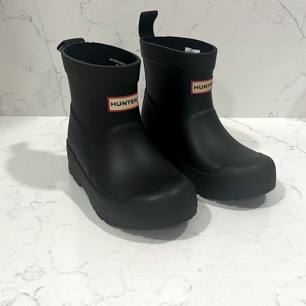Cutest US size 12 little kids Hunter brand rain boots in black- new, no tag.
